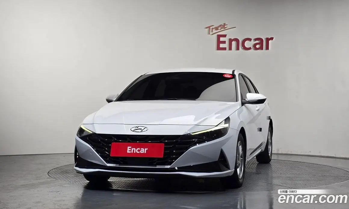 Hyundai Avante 2022 1.6 автомат (гидро), фото 3 Hyundai Avante 2022 1.6 автомат (гидро), фото 3