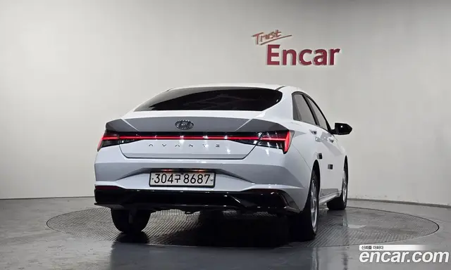 Hyundai Avante 2022 1.6 автомат (гидро), миниатюра 4 Hyundai Avante 2022 1.6 автомат (гидро), миниатюра 4