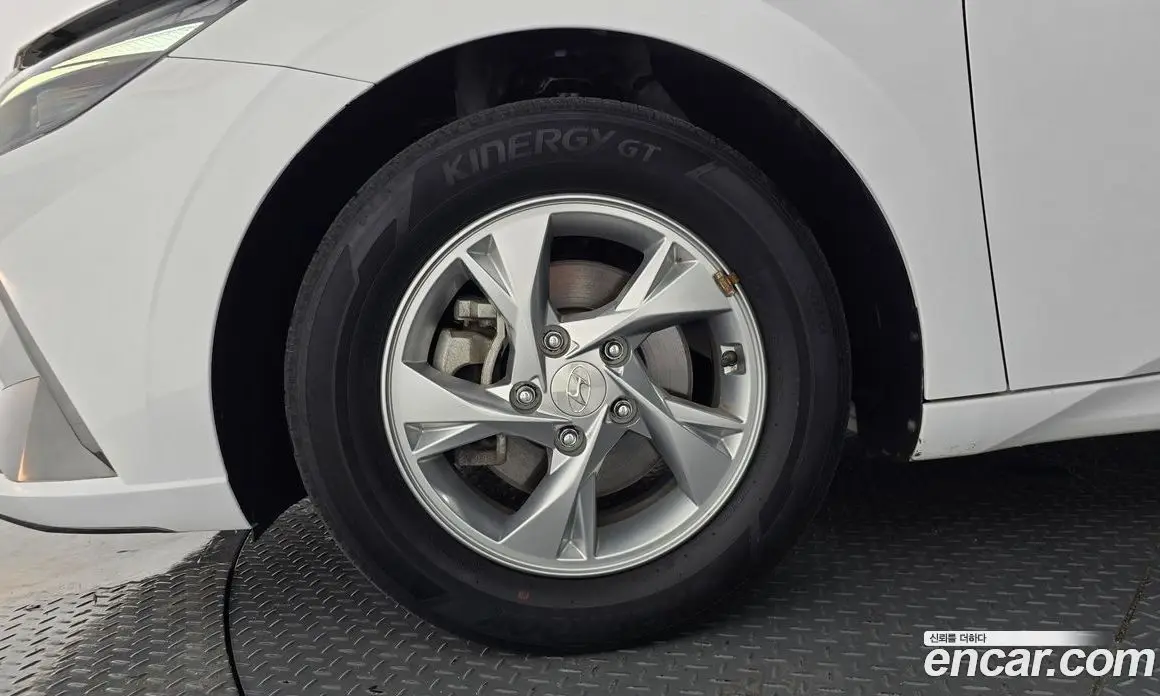 Hyundai Avante 2022 1.6 автомат (гидро), фото 5 Hyundai Avante 2022 1.6 автомат (гидро), фото 5
