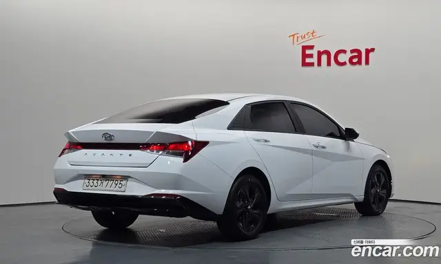 Hyundai Avante 2023 1.6 автомат (гидро), миниатюра 2