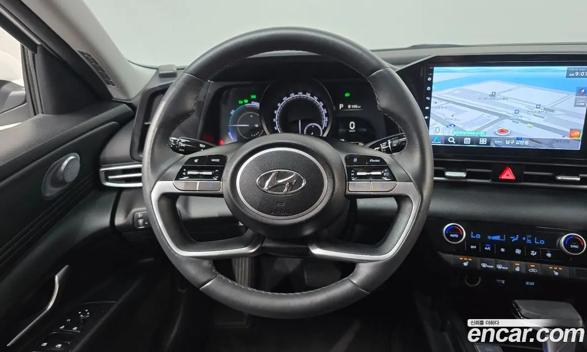 Hyundai Avante 2023 1.6 автомат (гидро), фото 19