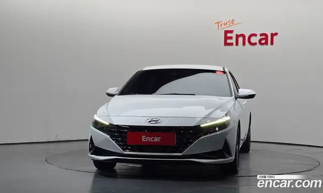 Hyundai Avante 2023 1.6 автомат (гидро), миниатюра 3