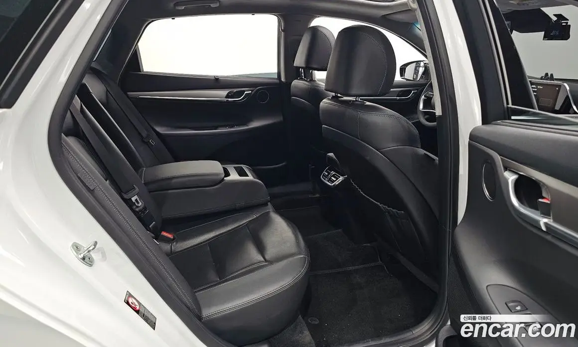 Hyundai Grandeur 2022 3.3 автомат (гидро), фото 16 Hyundai Grandeur 2022 3.3 автомат (гидро), фото 16