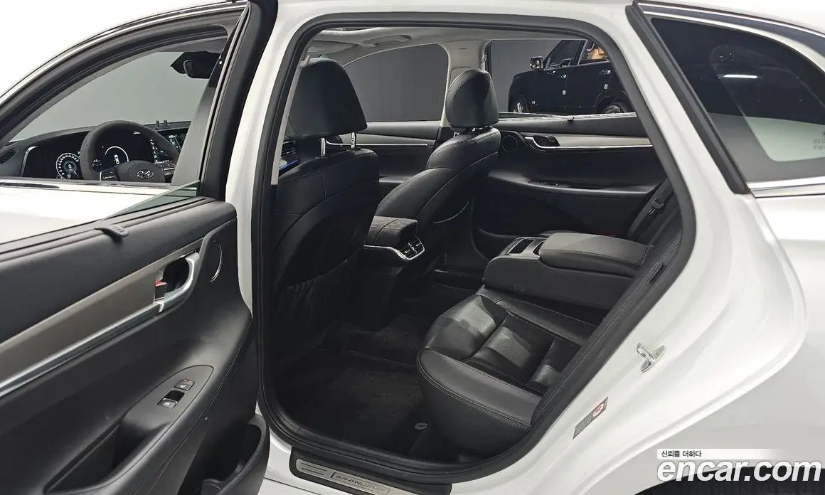 Hyundai Grandeur 2022 3.3 автомат (гидро), фото 18 Hyundai Grandeur 2022 3.3 автомат (гидро), фото 18