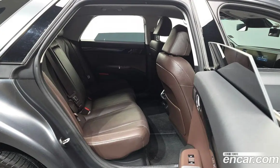 Hyundai Grandeur 2023 1.6 автомат (гидро), фото 18 Hyundai Grandeur 2023 1.6 автомат (гидро), фото 18