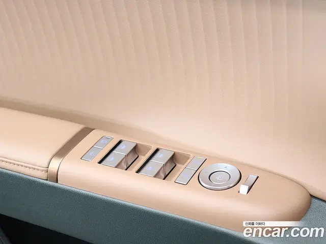 Hyundai Grandeur 2024 1.6 автомат (гидро), миниатюра 11 Hyundai Grandeur 2024 1.6 автомат (гидро), миниатюра 11
