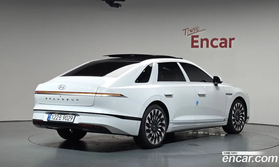 Hyundai Grandeur 2026 2.5 автомат (гидро), фото 2 Hyundai Grandeur 2026 2.5 автомат (гидро), фото 2