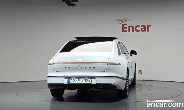 Hyundai Grandeur 2026 2.5 автомат (гидро), миниатюра 4 Hyundai Grandeur 2026 2.5 автомат (гидро), миниатюра 4