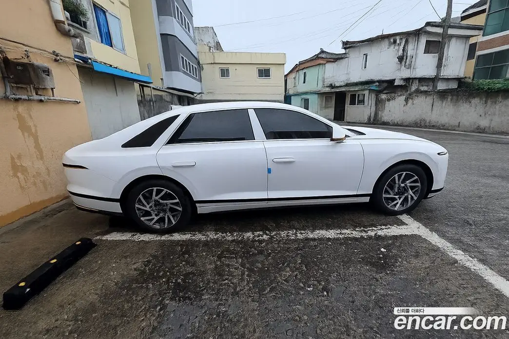 Hyundai Grandeur 2026 1.6 автомат (гидро), фото 3 Hyundai Grandeur 2026 1.6 автомат (гидро), фото 3