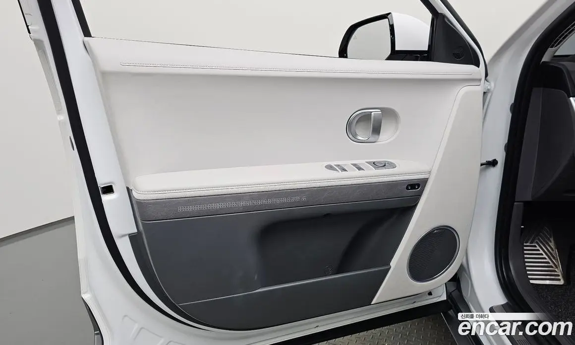 Hyundai Ioniq 5 2024 0.1 автомат (гидро), фото 13