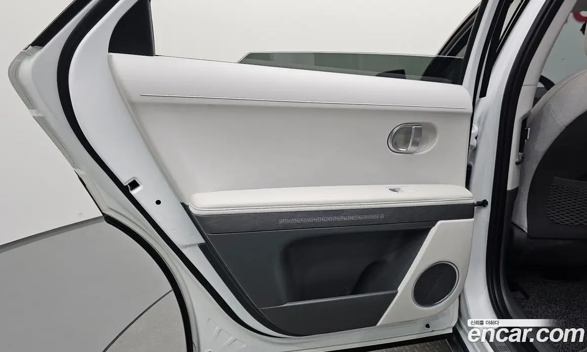 Hyundai Ioniq 5 2024 0.1 автомат (гидро), фото 14