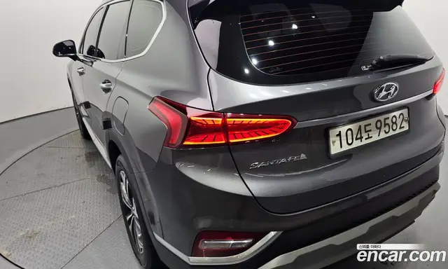 Hyundai Santa Fe 2019 2.0 автомат (гидро), миниатюра 8 Hyundai Santa Fe 2019 2.0 автомат (гидро), миниатюра 8