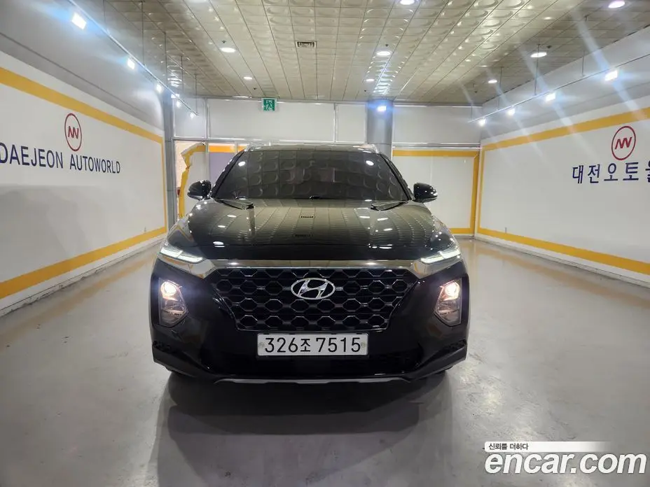 Hyundai Santa Fe 2020 2.2 автомат (гидро), фото 1 Hyundai Santa Fe 2020 2.2 автомат (гидро), фото 1