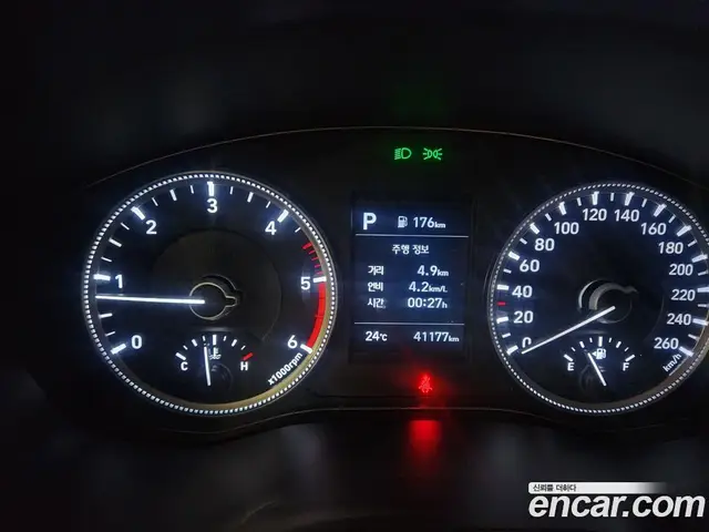 Hyundai Santa Fe 2020 2.2 автомат (гидро), миниатюра 7 Hyundai Santa Fe 2020 2.2 автомат (гидро), миниатюра 7