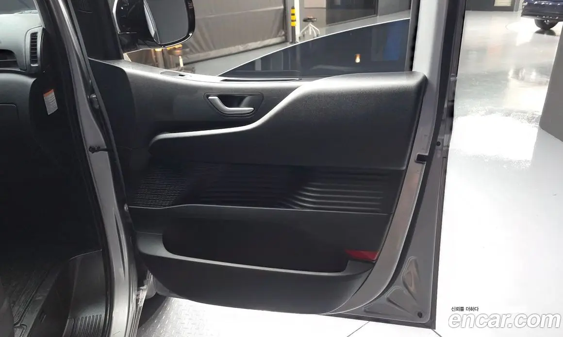 Hyundai Staria 2025 1.6 автомат (гидро), фото 15 Hyundai Staria 2025 1.6 автомат (гидро), фото 15