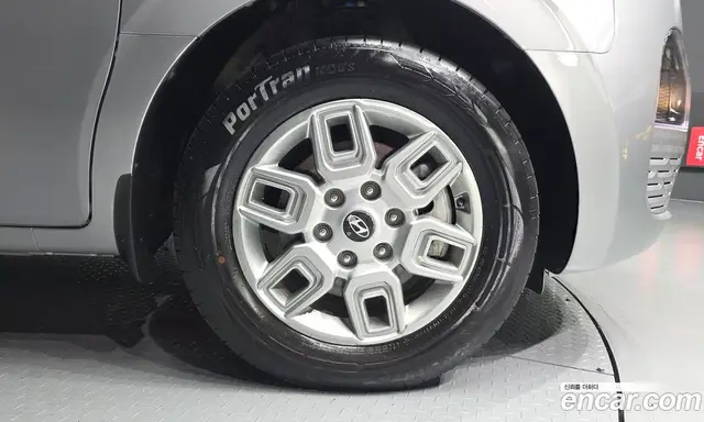 Hyundai Staria 2025 1.6 автомат (гидро), миниатюра 7 Hyundai Staria 2025 1.6 автомат (гидро), миниатюра 7