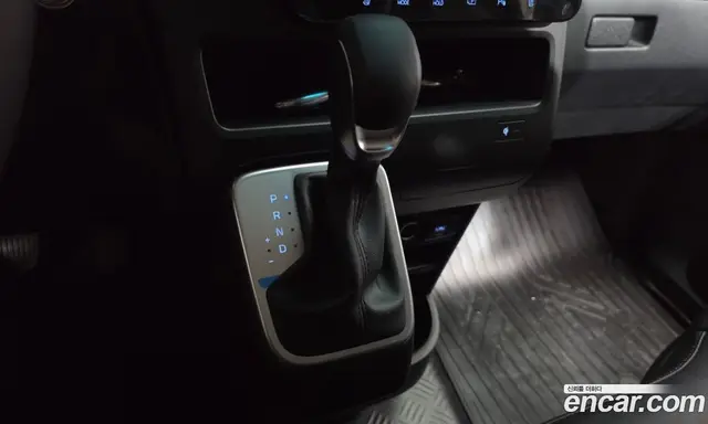 Hyundai Staria 2025 2.2 автомат (гидро), миниатюра 12