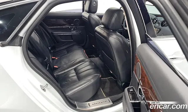 Jaguar XJ 2015 3.0 автомат (гидро), миниатюра 11 Jaguar XJ 2015 3.0 автомат (гидро), миниатюра 11