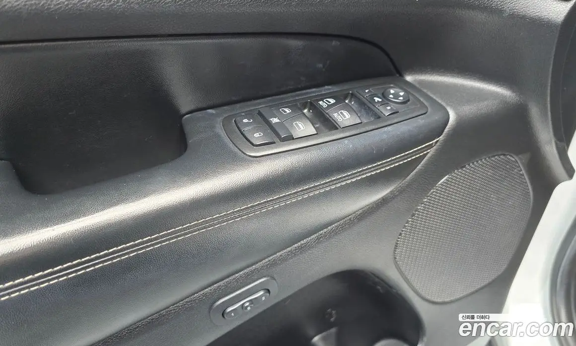 Jeep Cherokee 2014 3.0 автомат (гидро), фото 14 Jeep Cherokee 2014 3.0 автомат (гидро), фото 14