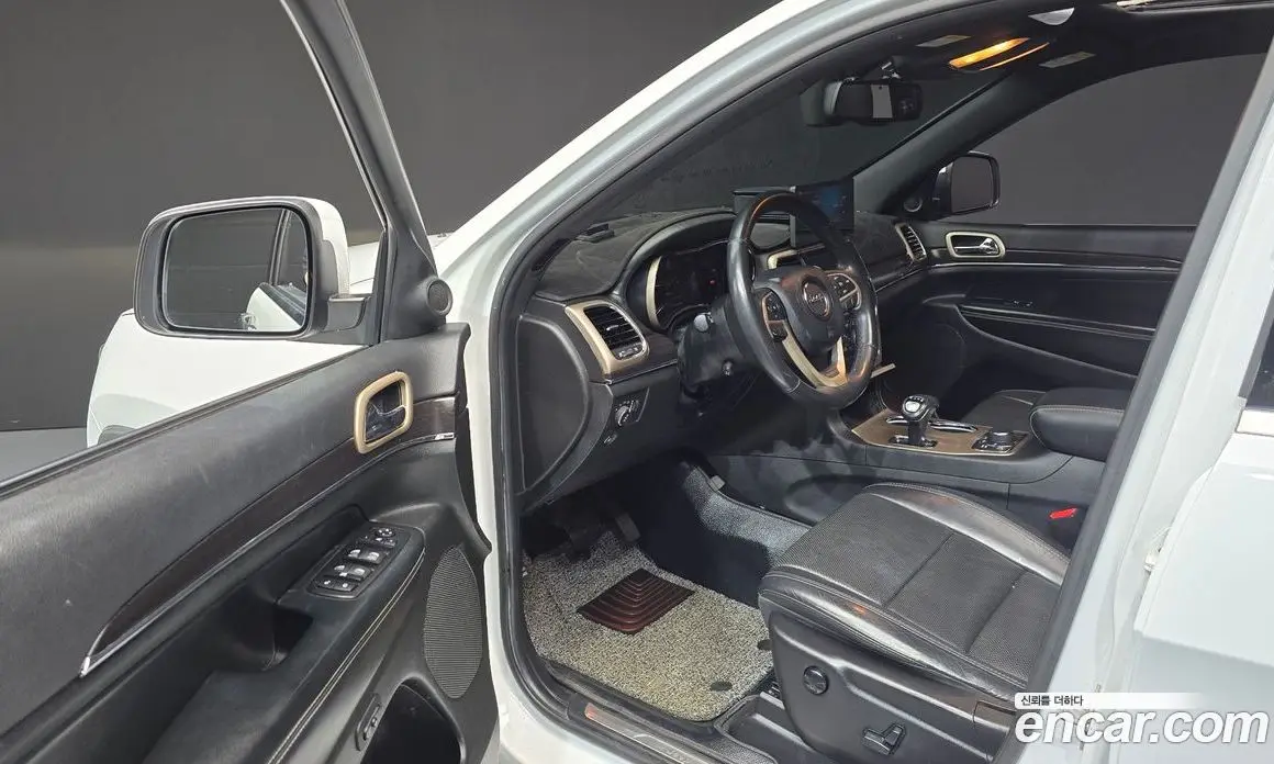 Jeep Cherokee 2014 3.0 автомат (гидро), фото 10 Jeep Cherokee 2014 3.0 автомат (гидро), фото 10