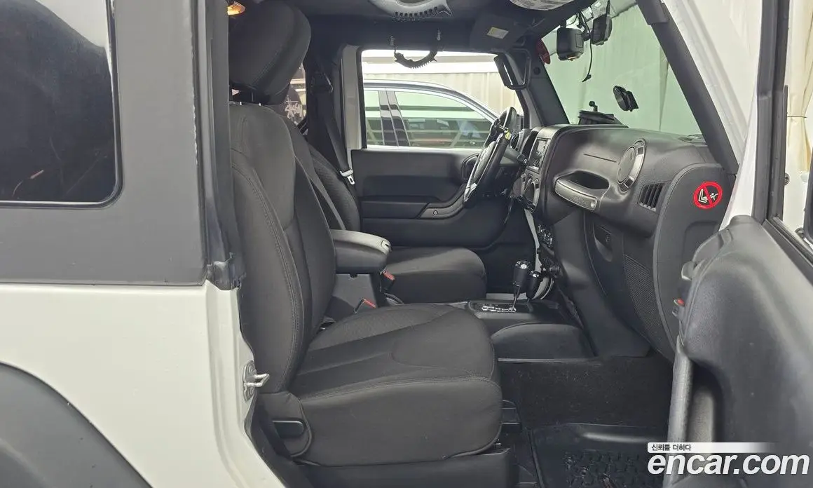 Jeep Wrangler 2017 3.6 автомат (гидро), фото 11 Jeep Wrangler 2017 3.6 автомат (гидро), фото 11