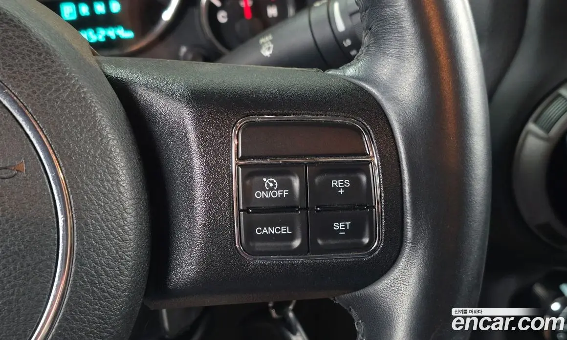 Jeep Wrangler 2017 3.6 автомат (гидро), фото 16 Jeep Wrangler 2017 3.6 автомат (гидро), фото 16