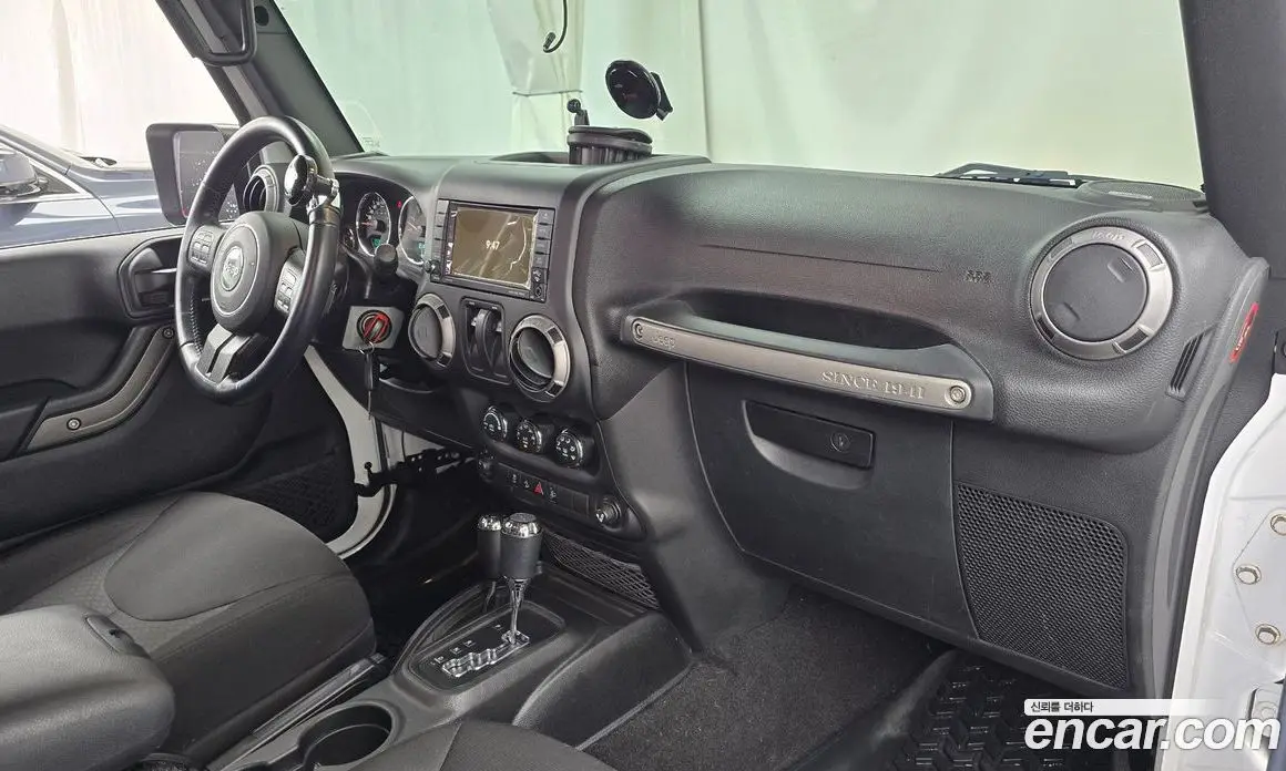 Jeep Wrangler 2017 3.6 автомат (гидро), фото 7 Jeep Wrangler 2017 3.6 автомат (гидро), фото 7