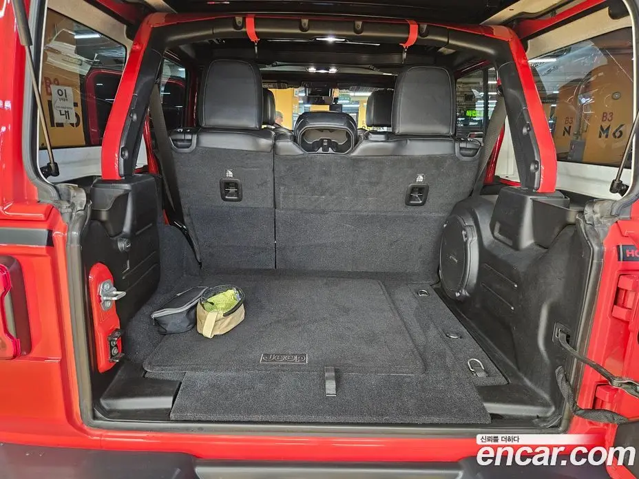 Jeep Wrangler 2019 2.0 автомат (гидро), фото 15 Jeep Wrangler 2019 2.0 автомат (гидро), фото 15