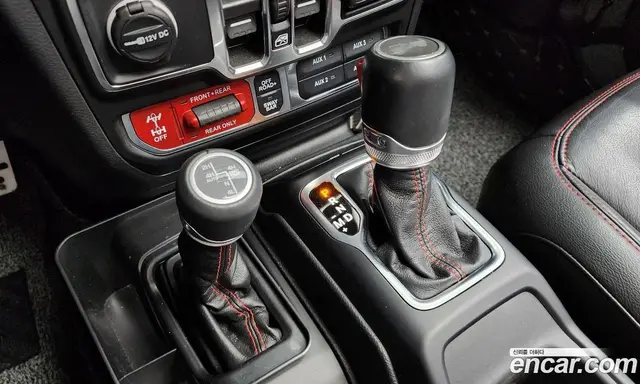 Jeep Wrangler 2023 2.0 автомат (гидро), миниатюра 12