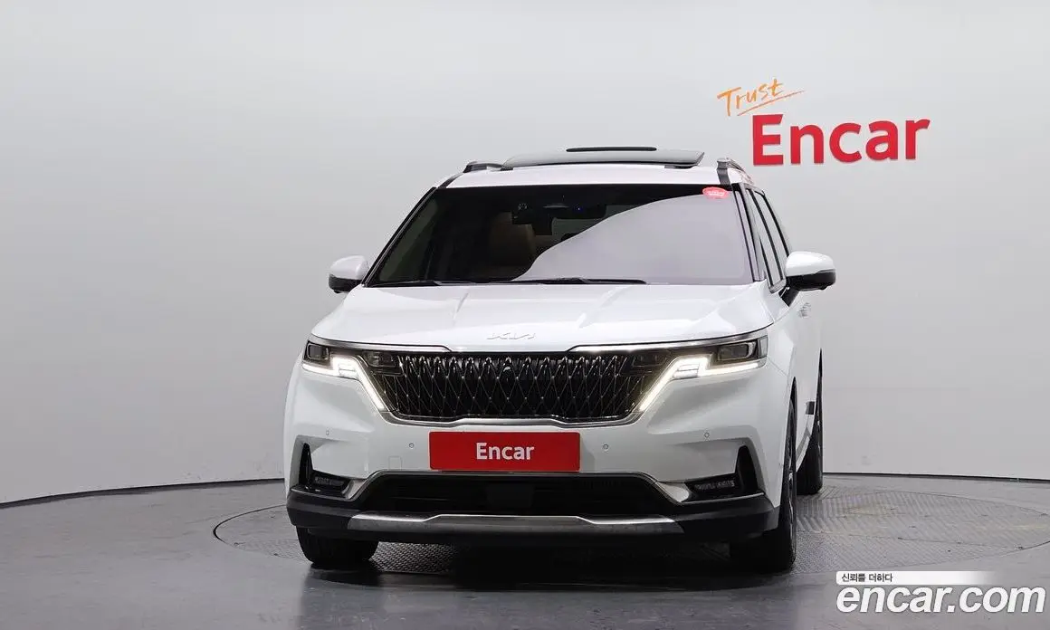 Kia Carnival 2023 2.2 автомат (гидро), фото 3 Kia Carnival 2023 2.2 автомат (гидро), фото 3