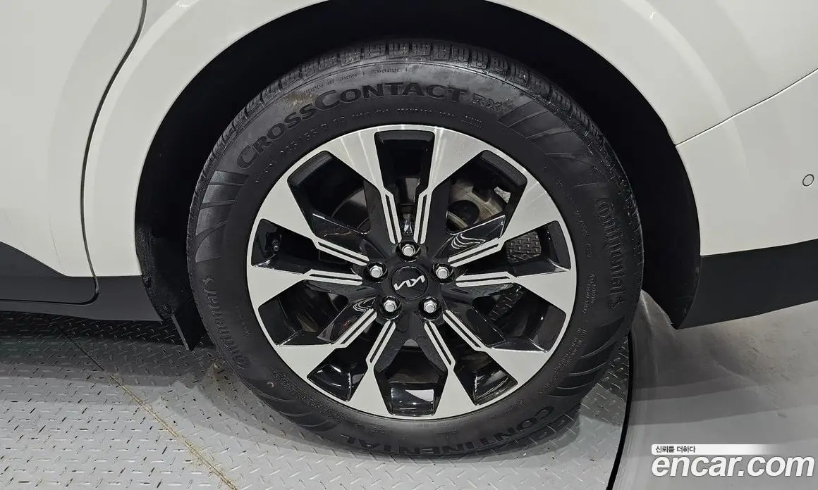 Kia Carnival 2023 2.2 автомат (гидро), фото 7 Kia Carnival 2023 2.2 автомат (гидро), фото 7