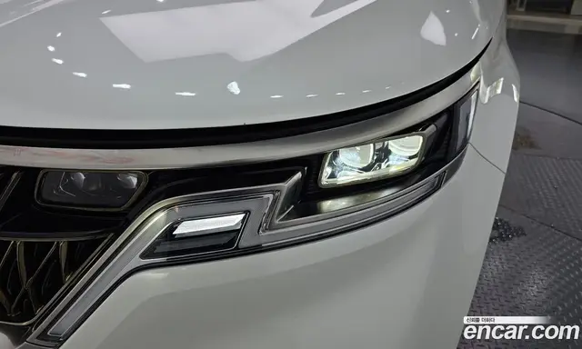 Kia Carnival 2023 2.2 автомат (гидро), миниатюра 8 Kia Carnival 2023 2.2 автомат (гидро), миниатюра 8