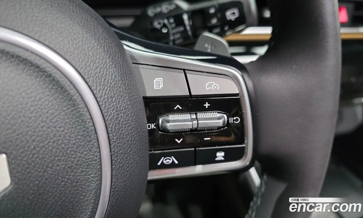 Kia Carnival 2024 2.2 автомат (гидро), фото 32 Kia Carnival 2024 2.2 автомат (гидро), фото 32