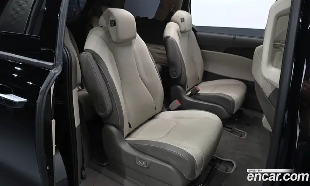 Kia Carnival 2024 1.6 автомат (гидро), миниатюра 11