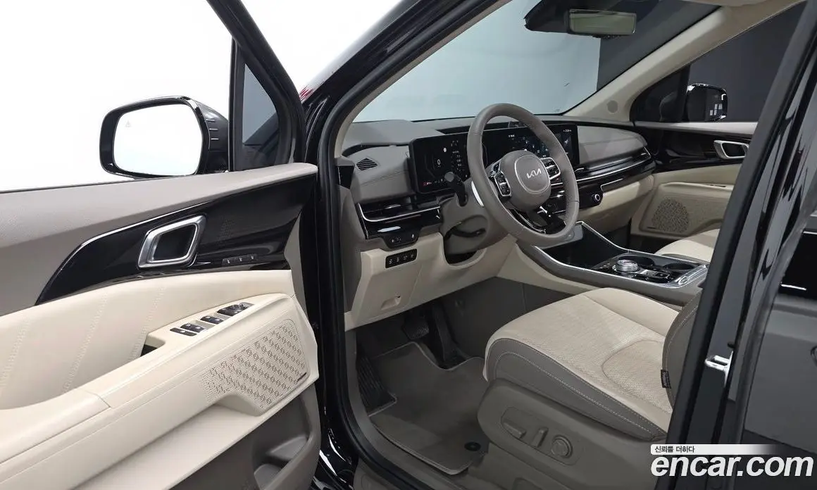 Kia Carnival 2024 1.6 автомат (гидро), фото 10
