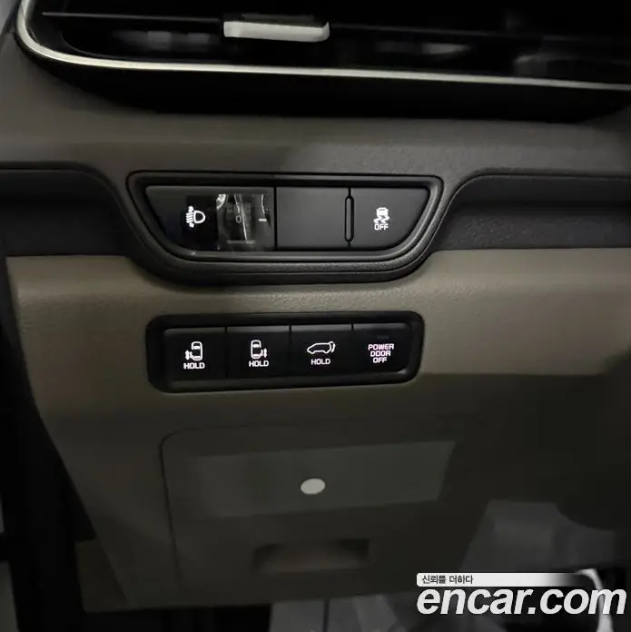 Kia Carnival 2025 1.6 автомат (гидро), фото 10