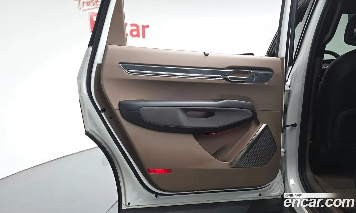 Kia EV9 2023 0.2 автомат (гидро), фото 14 Kia EV9 2023 0.2 автомат (гидро), фото 14