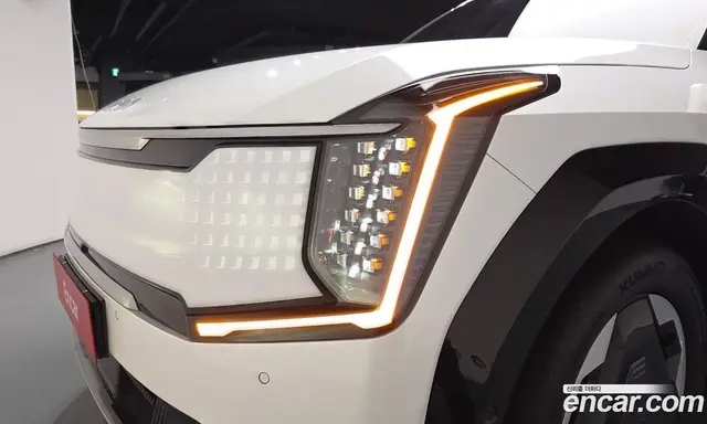 Kia EV9 2023 0.2 автомат (гидро), миниатюра 7 Kia EV9 2023 0.2 автомат (гидро), миниатюра 7