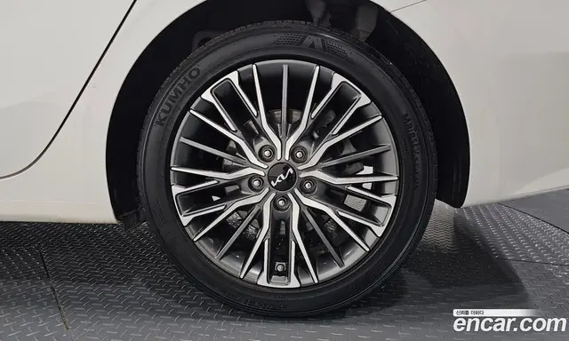 Kia K3 2022 1.6 автомат (гидро), миниатюра 7 Kia K3 2022 1.6 автомат (гидро), миниатюра 7