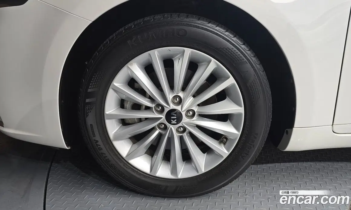 Kia K7 2016 2.4 автомат (гидро), фото 5 Kia K7 2016 2.4 автомат (гидро), фото 5
