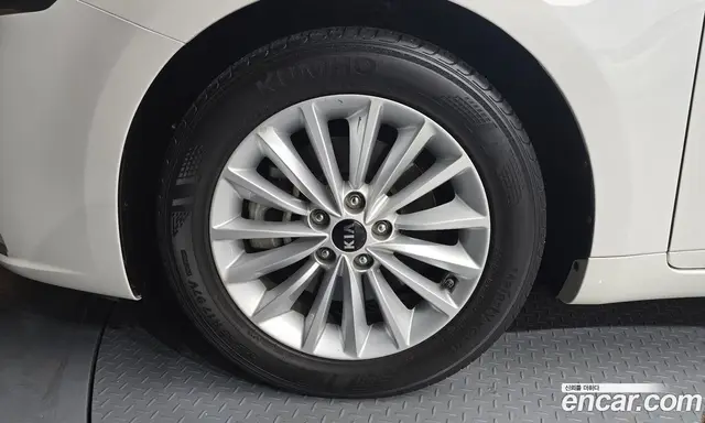Kia K7 2016 2.4 автомат (гидро), миниатюра 5 Kia K7 2016 2.4 автомат (гидро), миниатюра 5