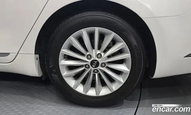 Kia K7 2016 2.4 автомат (гидро), миниатюра 7 Kia K7 2016 2.4 автомат (гидро), миниатюра 7
