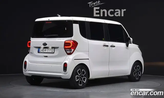 Kia Ray 2021 1.0 автомат (гидро), миниатюра 2 Kia Ray 2021 1.0 автомат (гидро), миниатюра 2