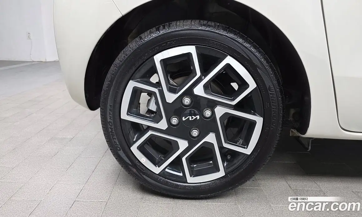 Kia Ray 2025 1.0 автомат (гидро), фото 4 Kia Ray 2025 1.0 автомат (гидро), фото 4
