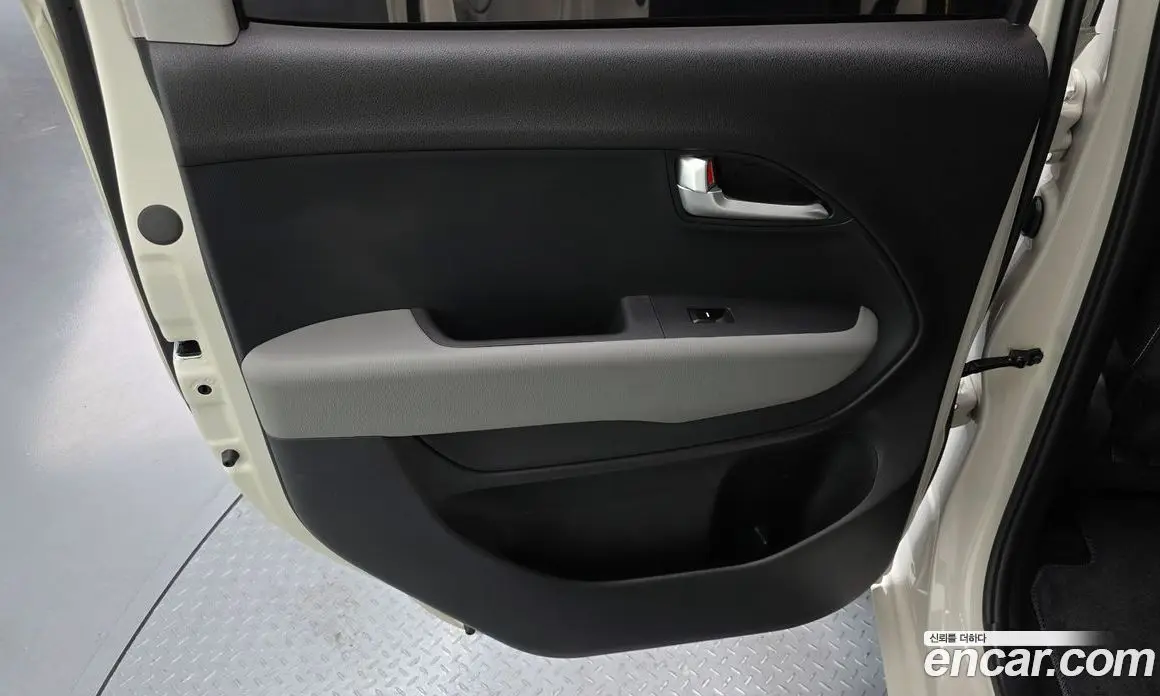 Kia Ray 2025 1.0 автомат (гидро), фото 15 Kia Ray 2025 1.0 автомат (гидро), фото 15