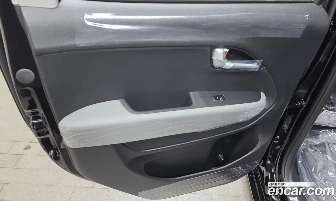 Kia Ray 2026 1.0 автомат (гидро), фото 15 Kia Ray 2026 1.0 автомат (гидро), фото 15