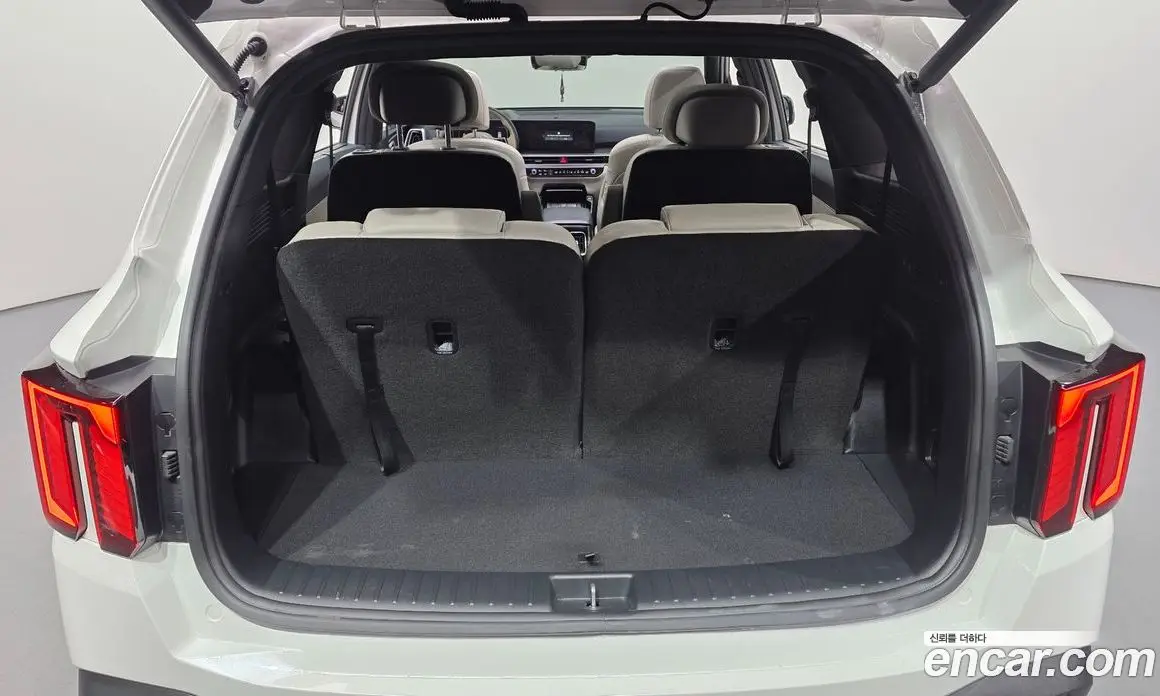 Kia Sorento 2023 1.6 автомат (гидро), фото 24 Kia Sorento 2023 1.6 автомат (гидро), фото 24