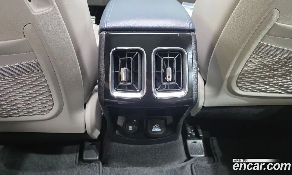 Kia Sorento 2023 1.6 автомат (гидро), фото 37 Kia Sorento 2023 1.6 автомат (гидро), фото 37