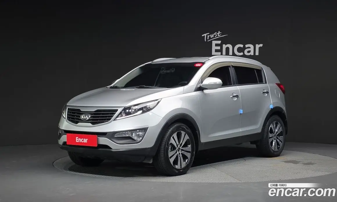 Kia Sportage 2012 2.0 автомат (гидро), фото 1 Kia Sportage 2012 2.0 автомат (гидро), фото 1