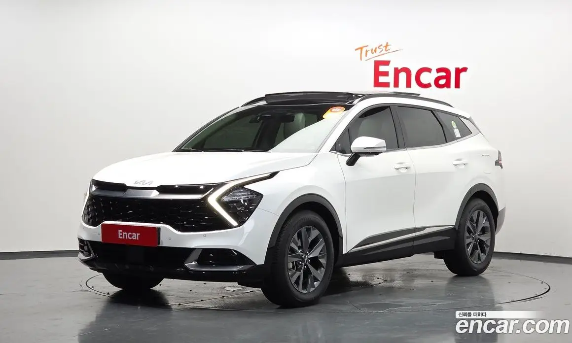 Kia Sportage 2022 1.6 автомат (гидро), фото 1 Kia Sportage 2022 1.6 автомат (гидро), фото 1